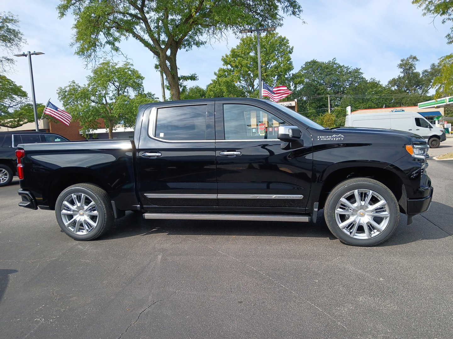 New 2026 Chevrolet Silverado 1500 High Country image 3