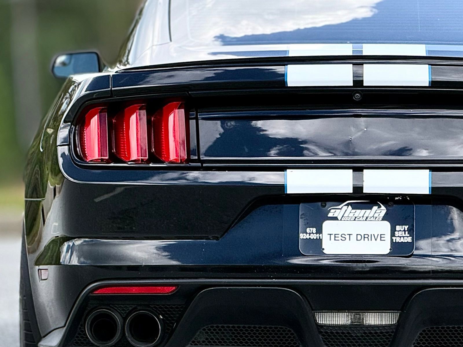 Used 2016 Ford Mustang Shelby GT350 w/ Technology Package image 15