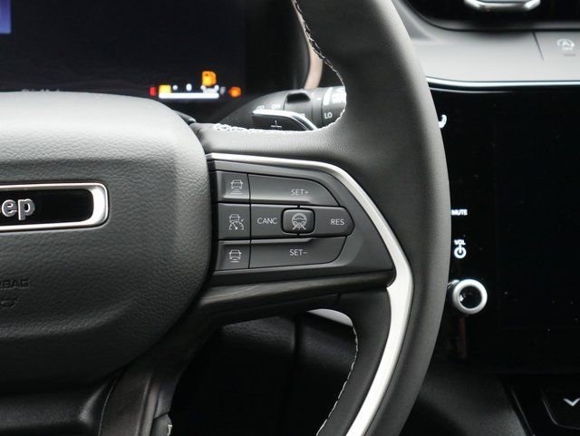 New 2026 Jeep Grand Cherokee Altitude AWD/4WD image 17