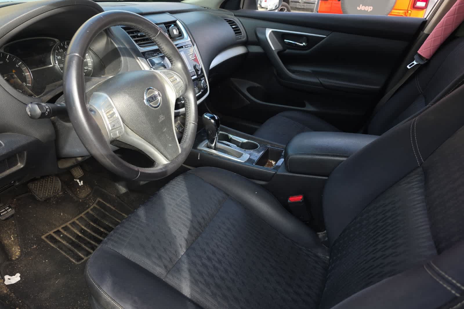 Used 2018 Nissan Altima 2.5 SV FWD image 14