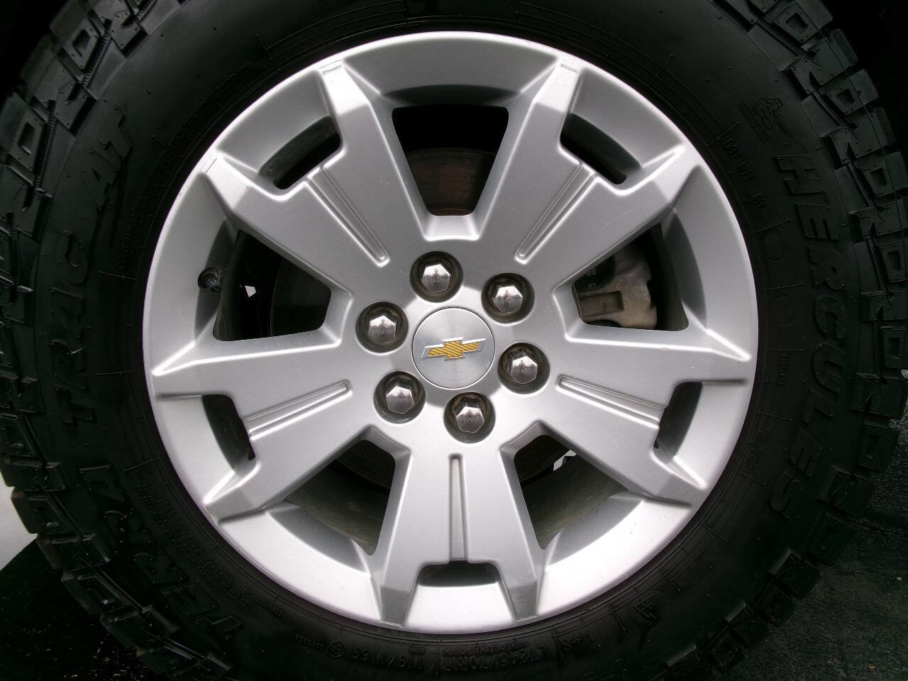 Used 2021 Chevrolet Colorado LT w/ Fleet Safety Package image 10