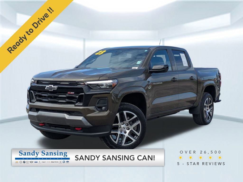 Used 2023 Chevrolet Colorado Z71 w/ Z71 Convenience Package 2