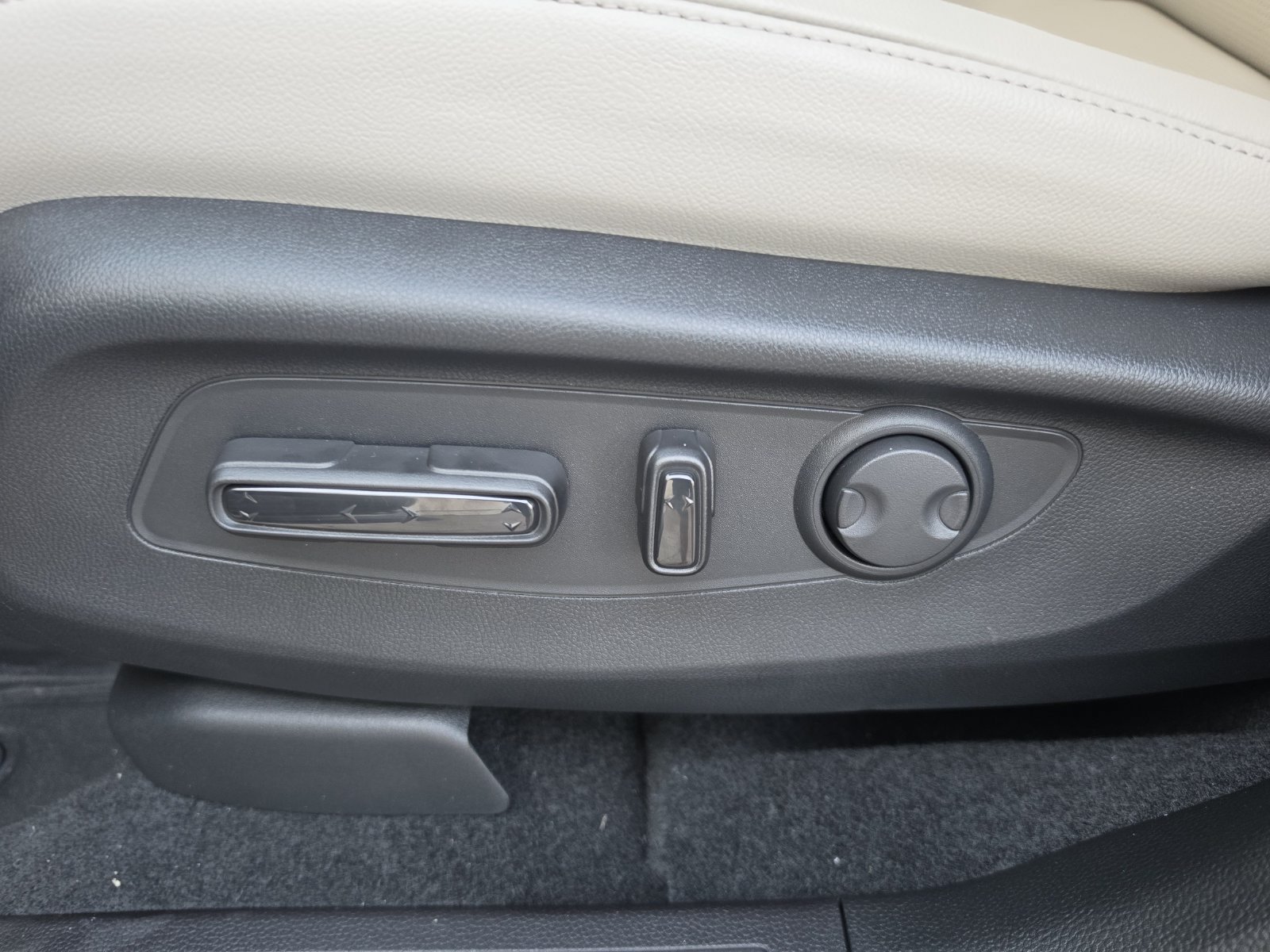 New 2027 Honda CR-V EX-L image 10