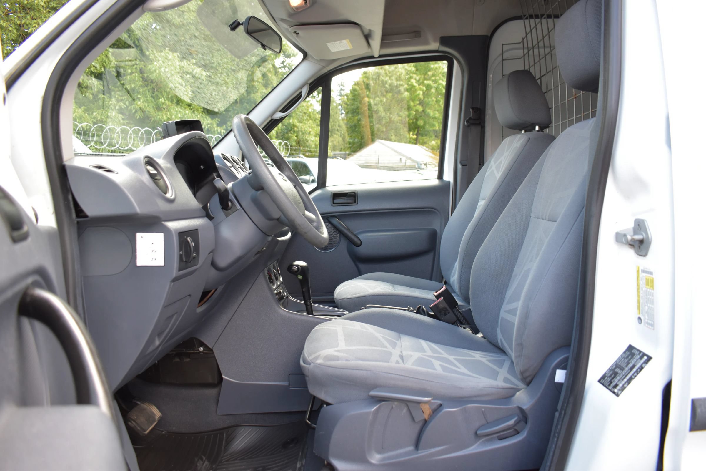 Used 2011 Ford Transit Connect XLT FWD image 10