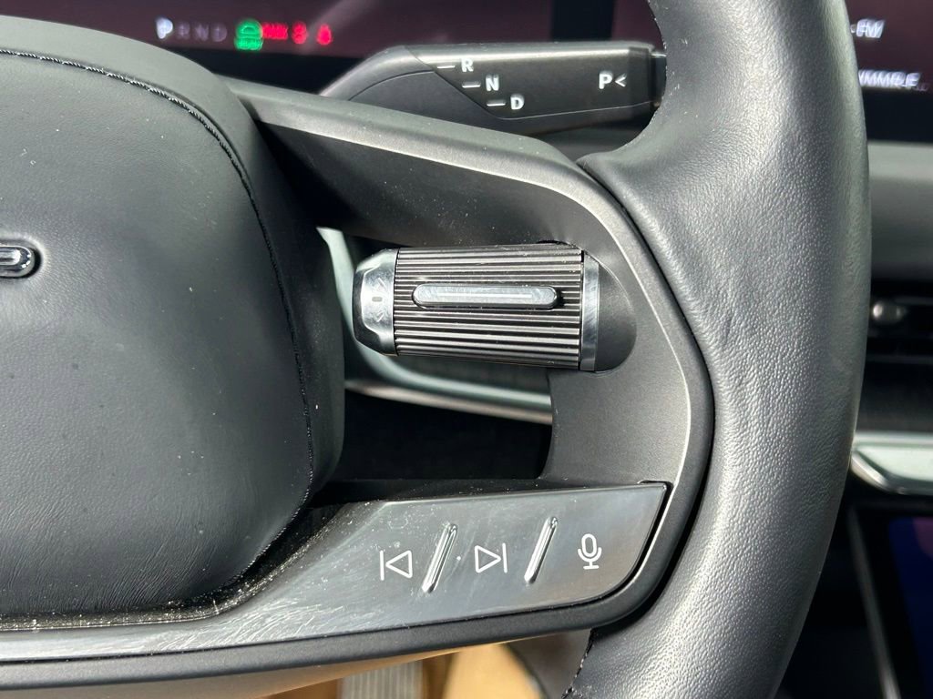 Used 2023 Lucid Air Touring image 29