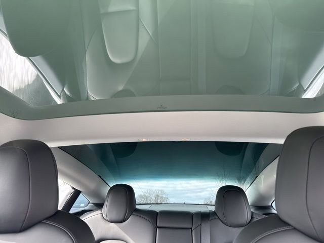 Used 2022 Tesla Model 3 Long Range image 24