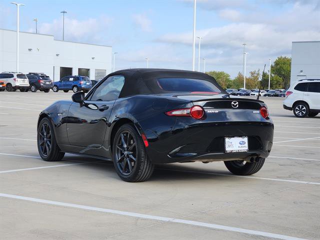 Used 2016 MAZDA MX-5 Miata Club image 3