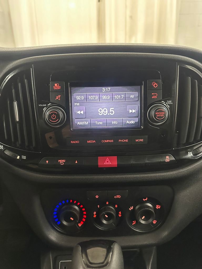 Used 2018 RAM ProMaster City Tradesman image 18