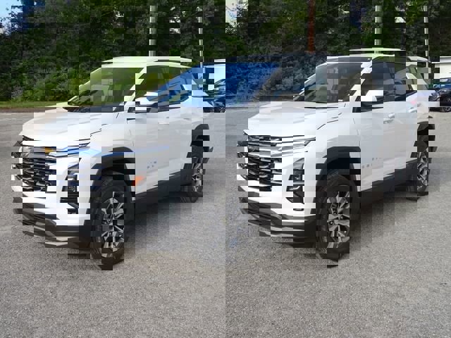 New 2026 Chevrolet Equinox LT w/ Convenience Package II image 4