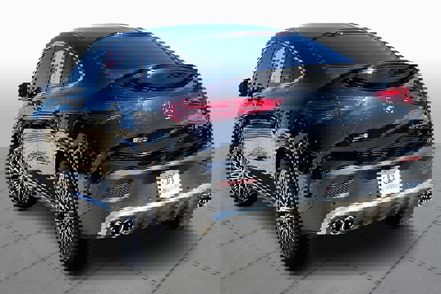 Used 2024 Mercedes-Benz GLE 53 AMG 4MATIC Coupe image 10