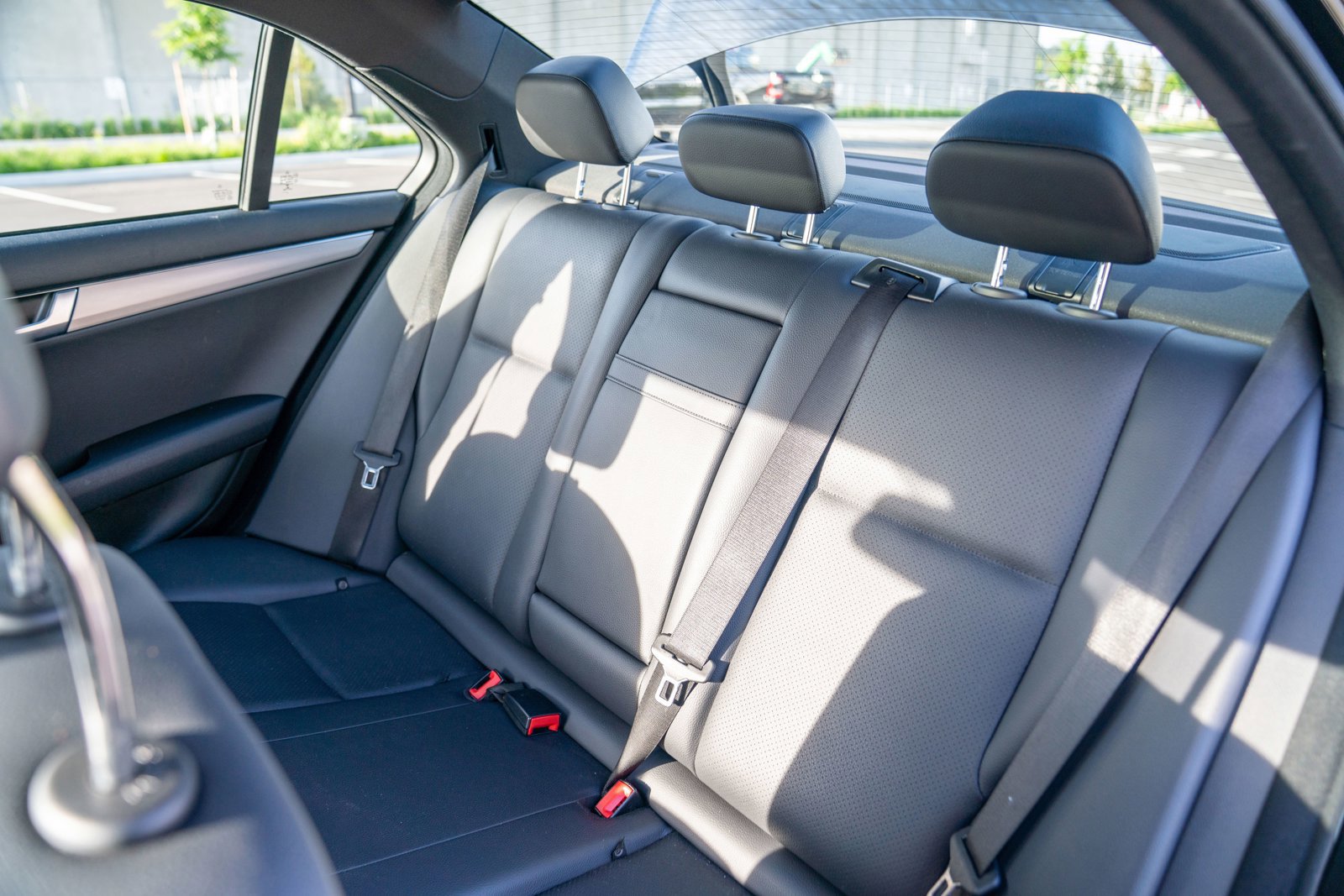 Used 2014 Mercedes-Benz C 300 4MATIC Sedan image 22