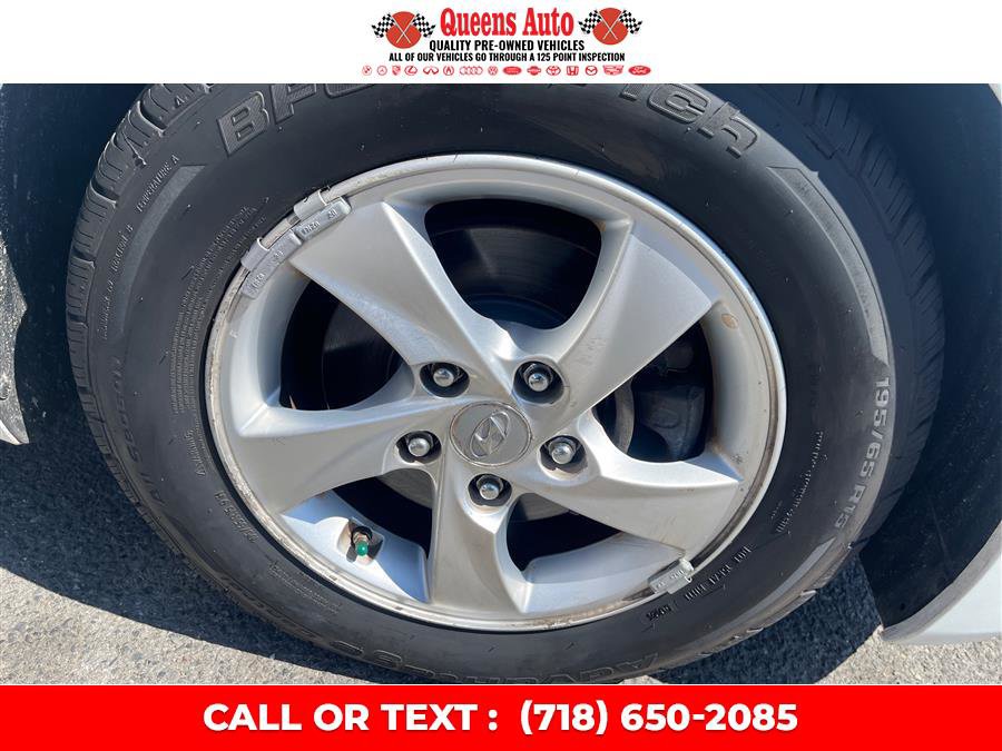 Used 2014 Hyundai Elantra SE FWD image 29
