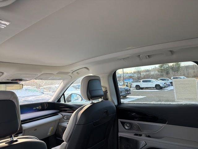 New 2026 Lincoln Nautilus Reserve image 10