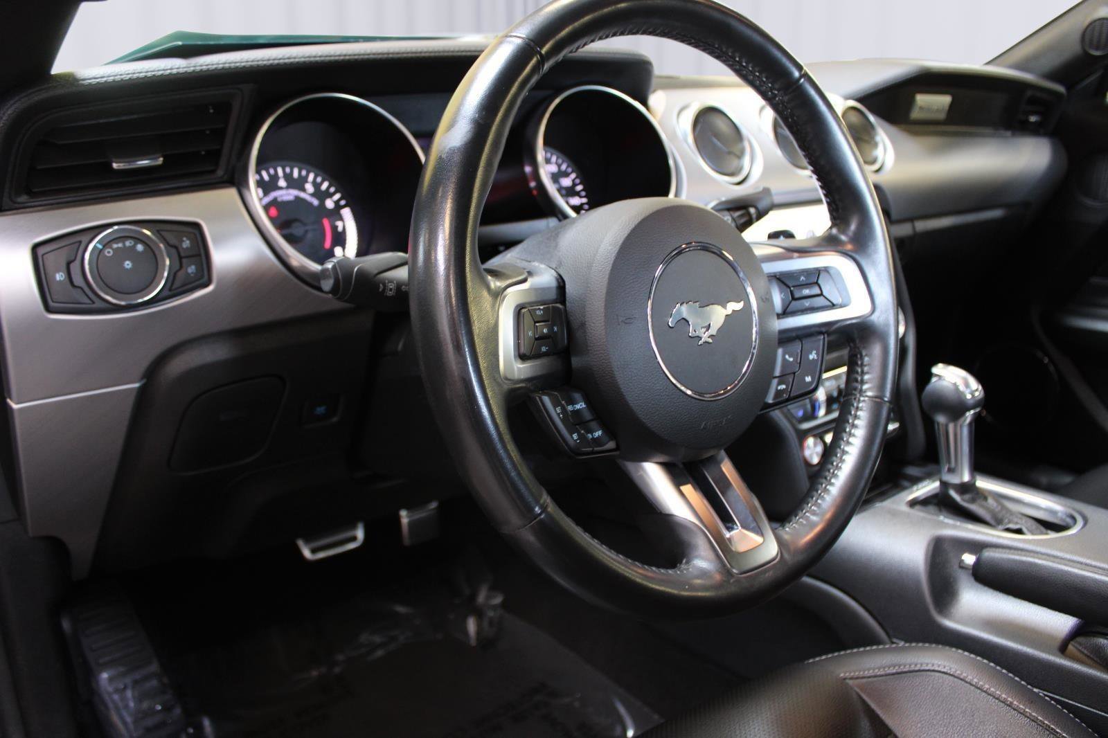Used 2021 Ford Mustang Premium RWD image 14