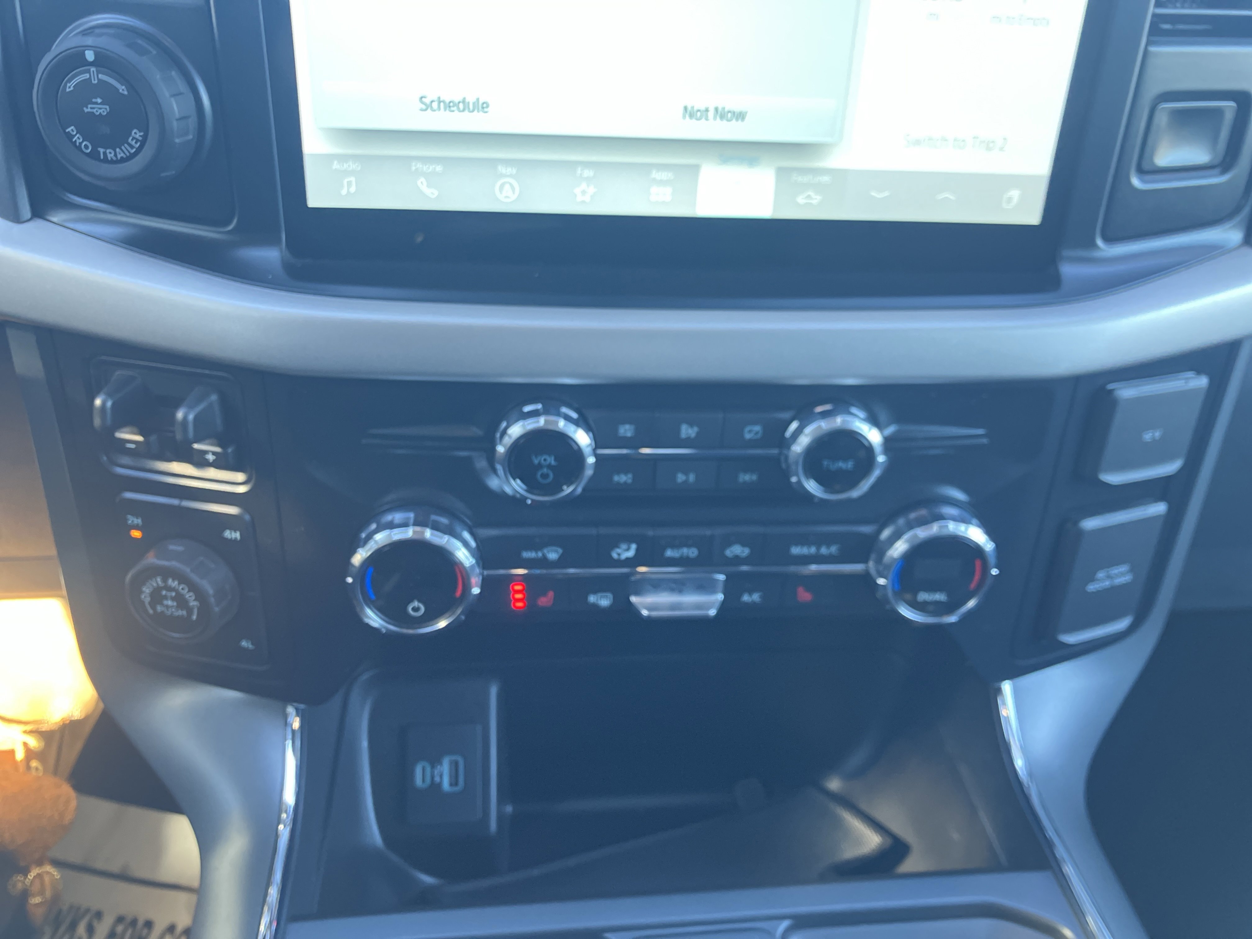 Certified 2021 Ford F150 XLT w/ Equipment Group 302A High image 30