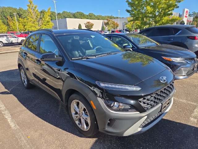 Used 2023 Hyundai Kona SEL AWD/4WD image 1