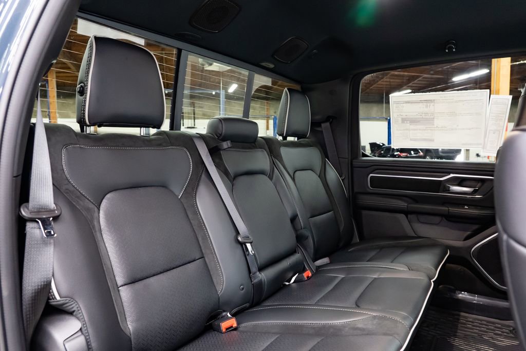 New 2026 RAM 1500 Laramie AWD/4WD image 29