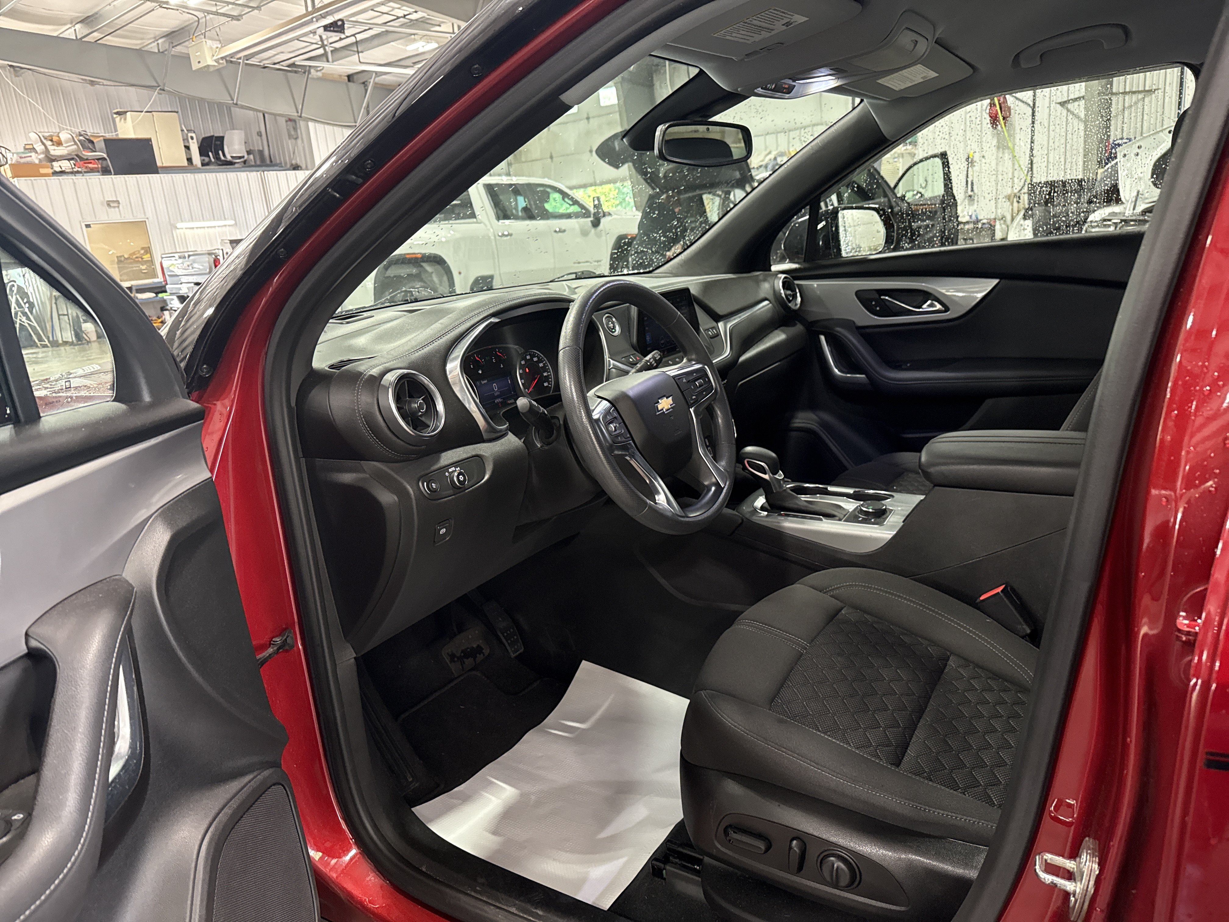Used 2021 Chevrolet Blazer LT AWD/4WD image 7