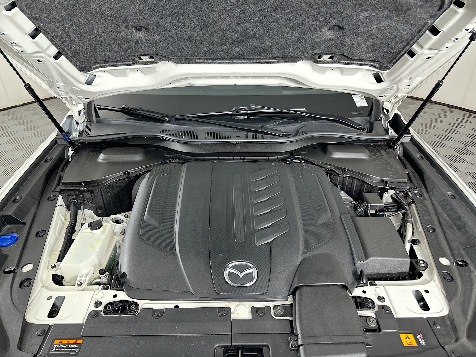 Used 2024 MAZDA CX-90 3.3 Turbo w/ Preferred Plus image 35