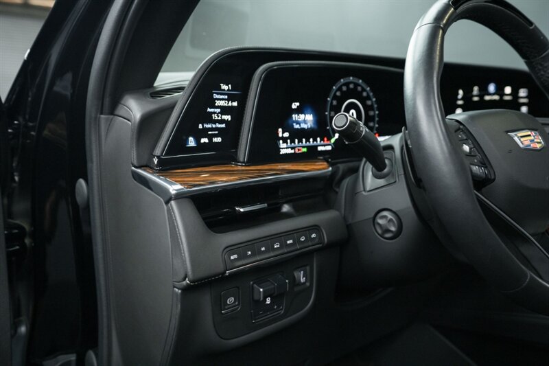 Used 2023 Cadillac Escalade Premium Luxury w/ Performance Package AWD/4WD image 29
