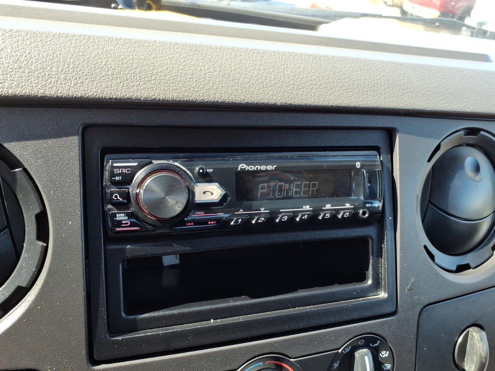 Used 2010 Ford F350 XL image 21