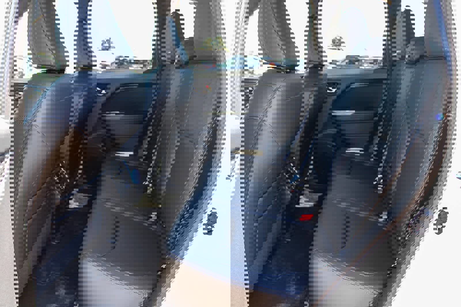 New 2025 Subaru Forester Limited image 17