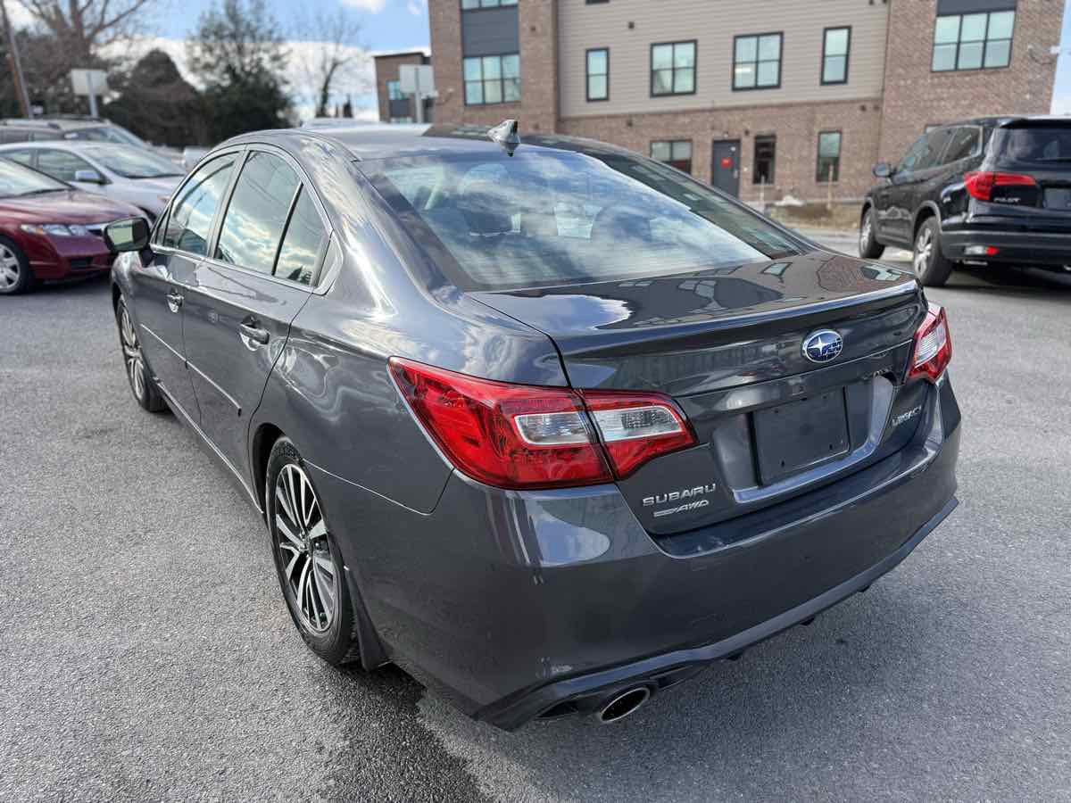 Used 2018 Subaru Legacy 2.5i Premium image 5