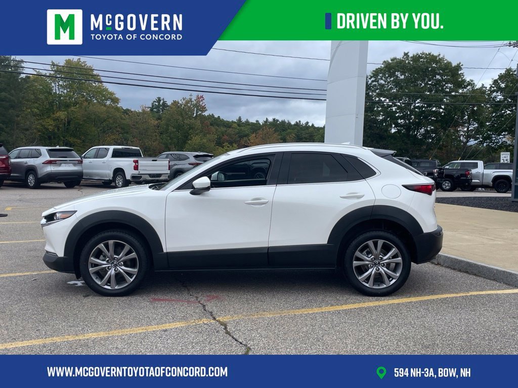 Used 2021 MAZDA CX-30 AWD 2.5 S w/ Premium Package image 2