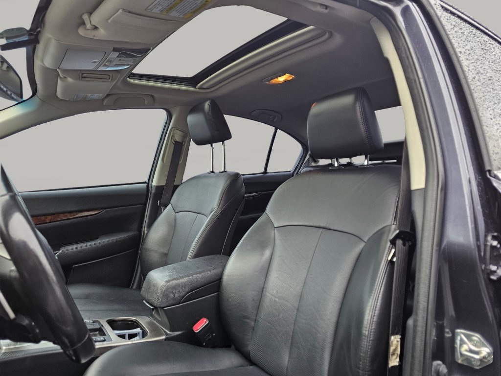 Used 2013 Subaru Legacy 3.6R Limited image 21