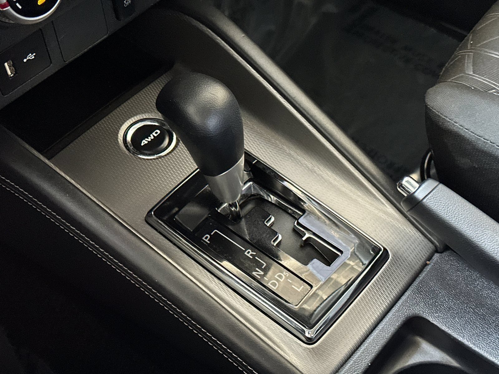 Used 2024 Mitsubishi Outlander Sport ES AWD/4WD image 19