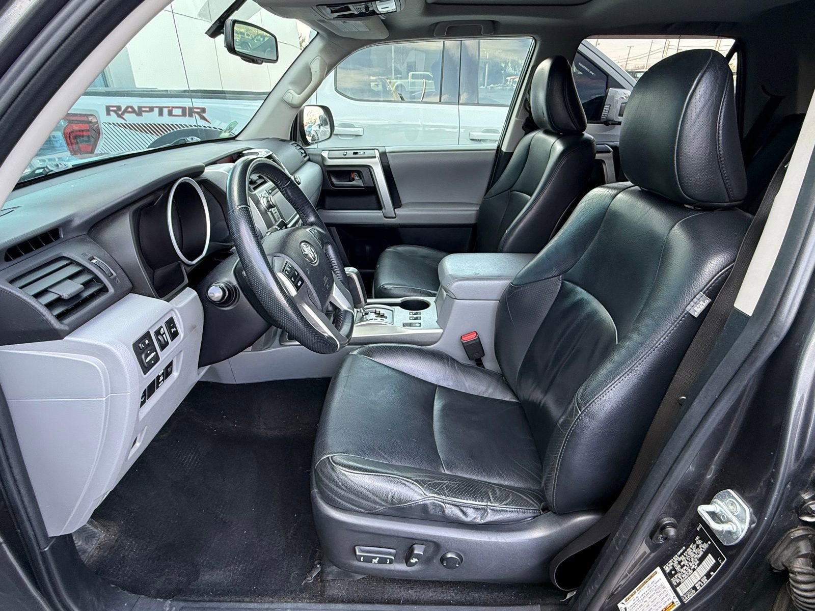 Used 2012 Toyota 4Runner SR5 w/ Premium Pkg w/3rd Row Seat image 12