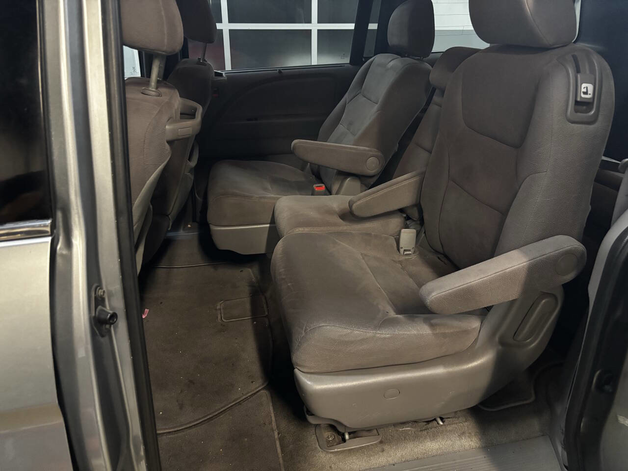 Used 2010 Honda Odyssey EX image 18