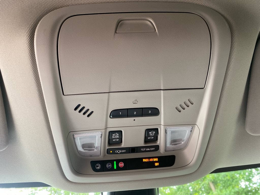 Used 2019 Buick Enclave Avenir w/ Avenir Technology Package AWD/4WD image 21