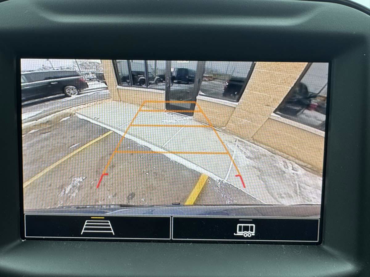 Used 2024 Chevrolet Silverado 1500 Custom image 18