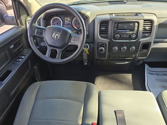 Used 2017 RAM 1500 Express RWD image 13