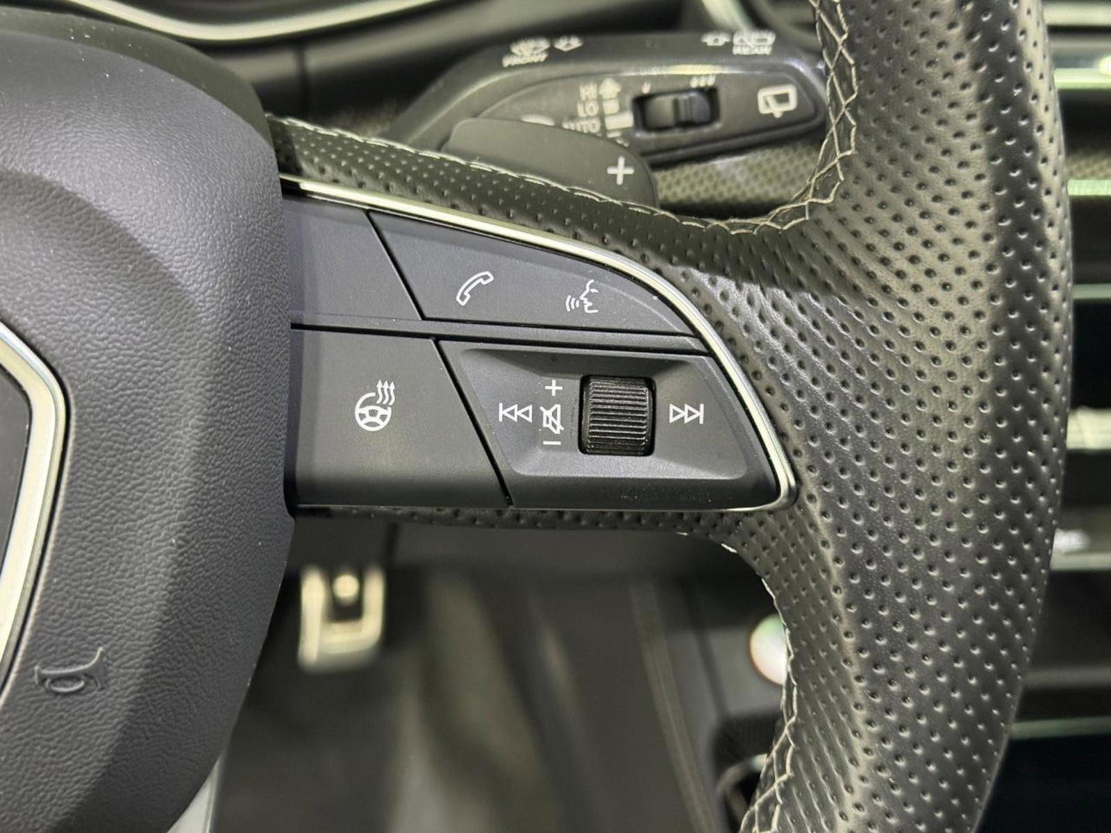 Used 2023 Audi SQ5 Premium Plus w/ Premium Plus Package image 33