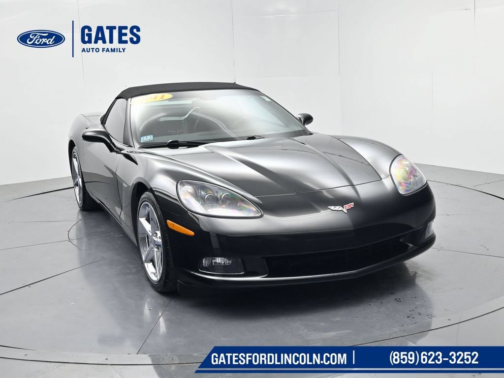 Used 2011 Chevrolet Corvette Convertible w/ Preferred Equipment Group RWD image 2