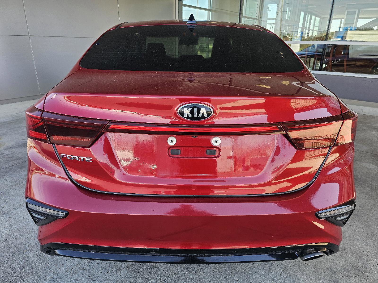 Used 2019 Kia Forte LXS image 4