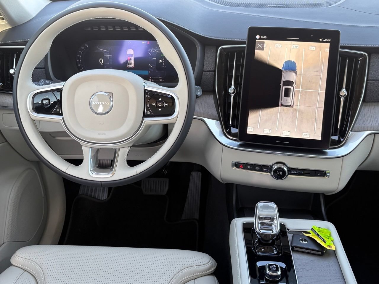 New 2026 Volvo XC90 T8 Ultra w/ Protection Package Premier AWD/4WD image 11