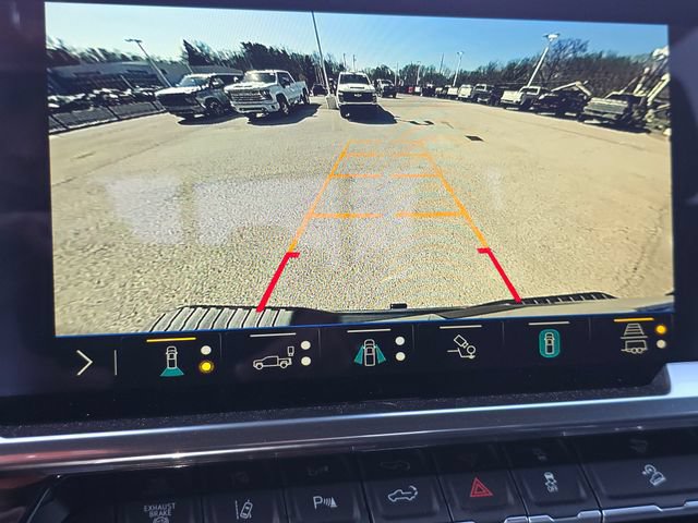 New 2026 Chevrolet Silverado 2500 LTZ w/ LTZ Premium Package AWD/4WD image 6