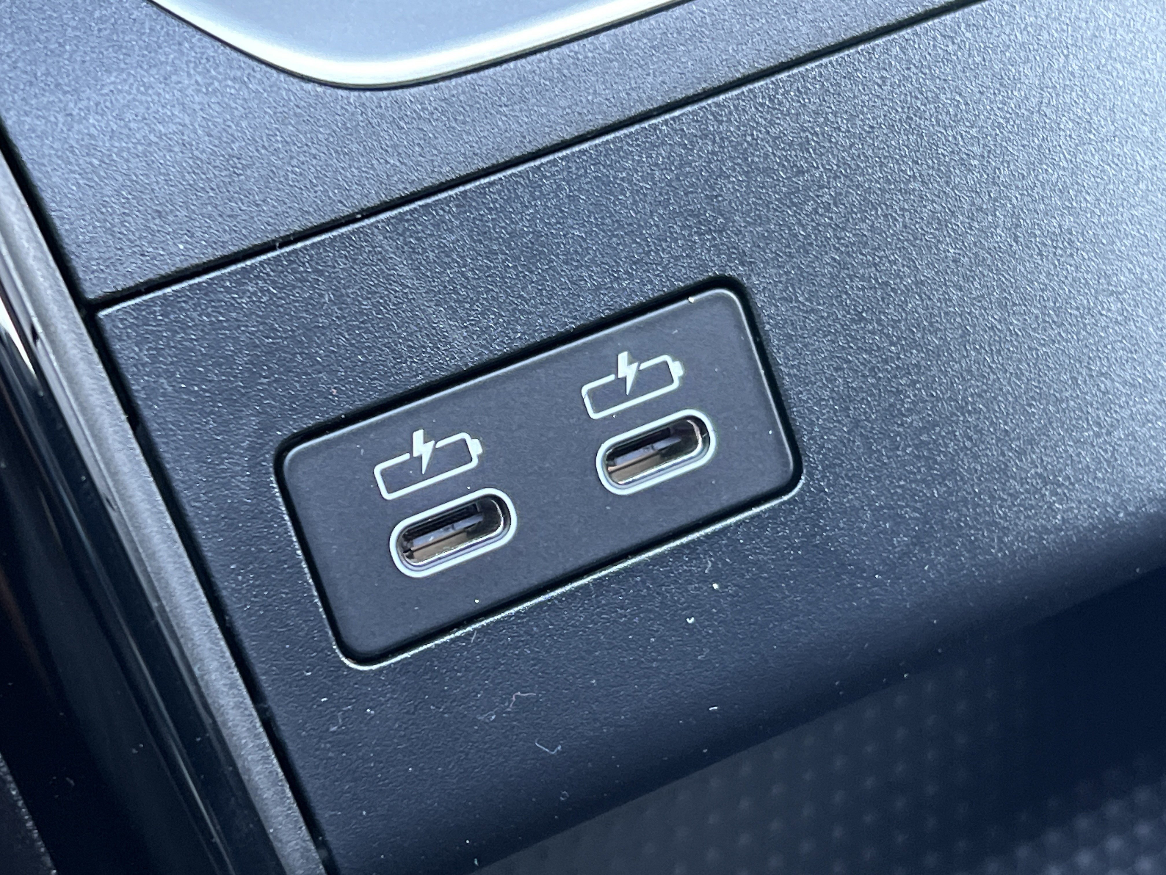 New 2026 BMW X2 xDrive28i w/ Technology Package image 8