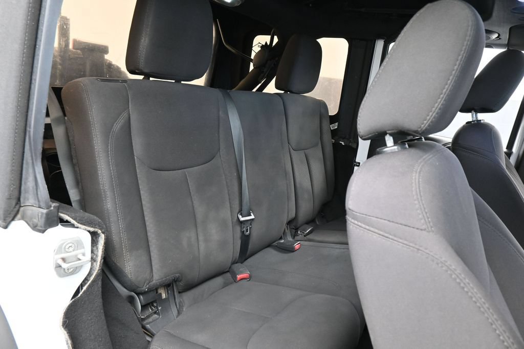 Used 2014 Jeep Wrangler Unlimited Sport w/ Power Convenience Group AWD/4WD image 41