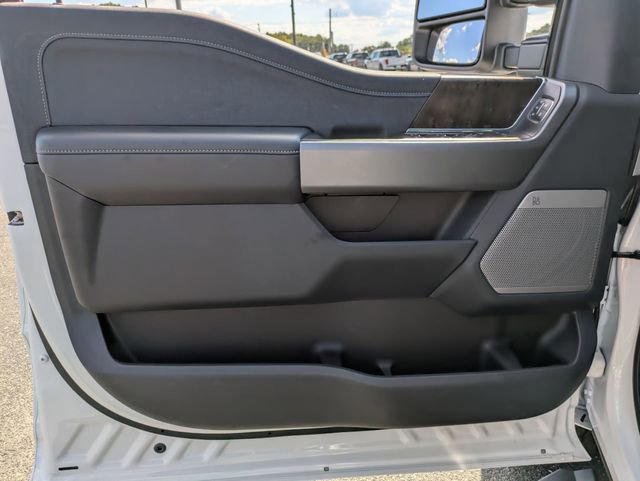 New 2025 Ford F250 Lariat w/ Lariat Ultimate Package image 12