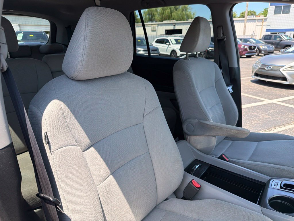 Used 2016 Honda Pilot EX image 35