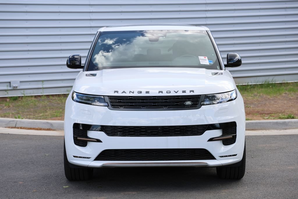 New 2026 Land Rover Range Rover Sport Dynamic SE AWD/4WD image 5