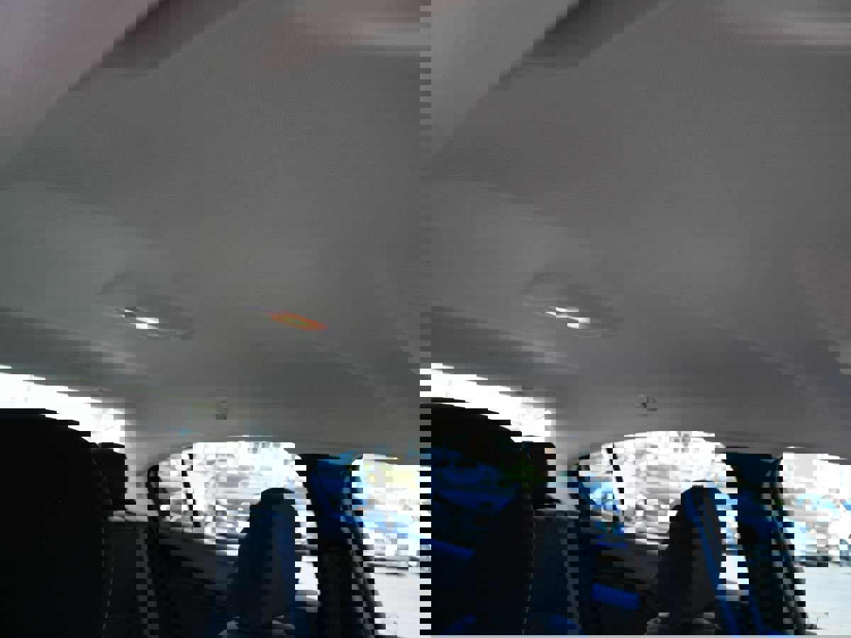 Used 2018 Chevrolet Cruze LT w/ Convenience Package FWD image 18