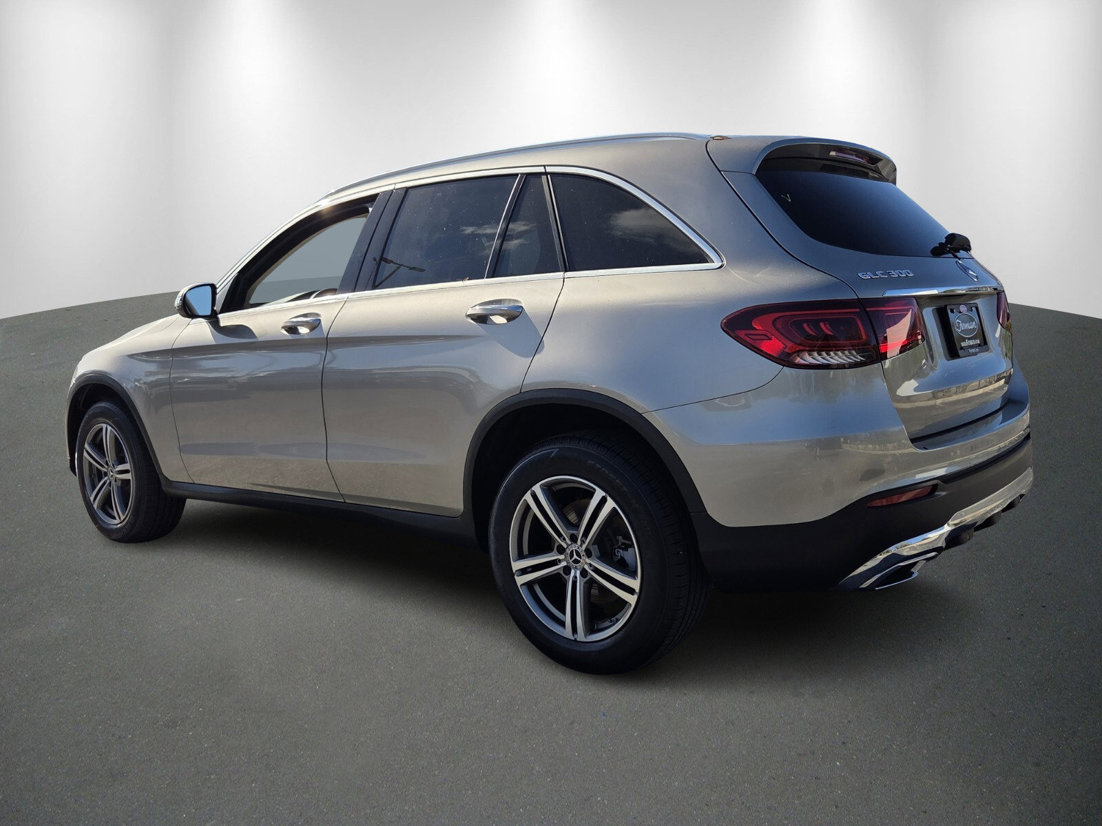 Used 2020 Mercedes-Benz GLC 300 image 5