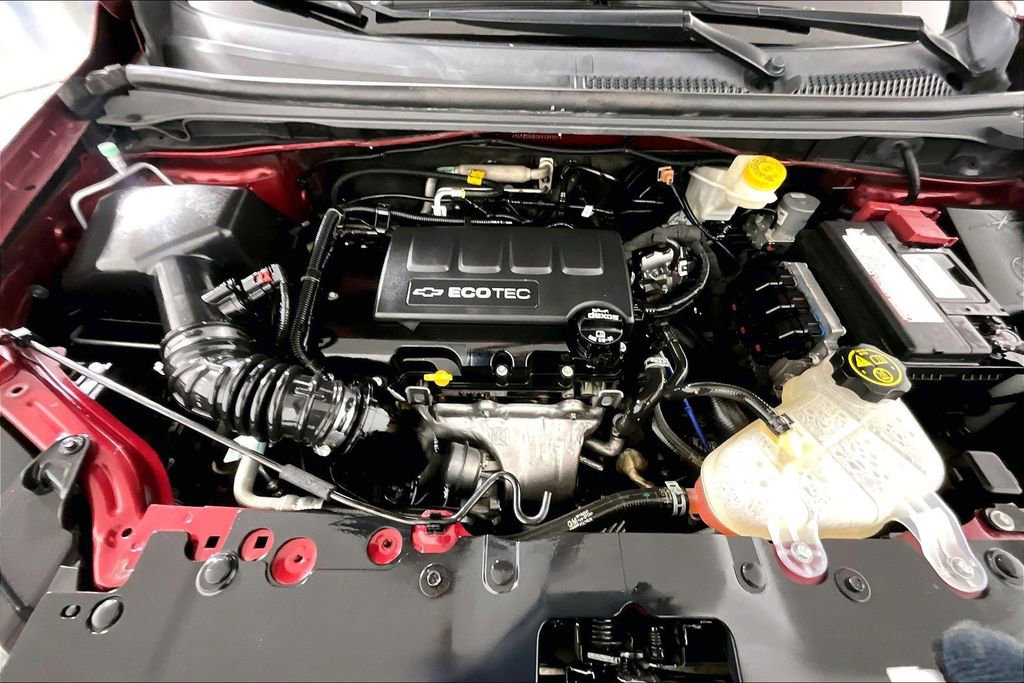 Used 2019 Chevrolet Sonic LT FWD image 9