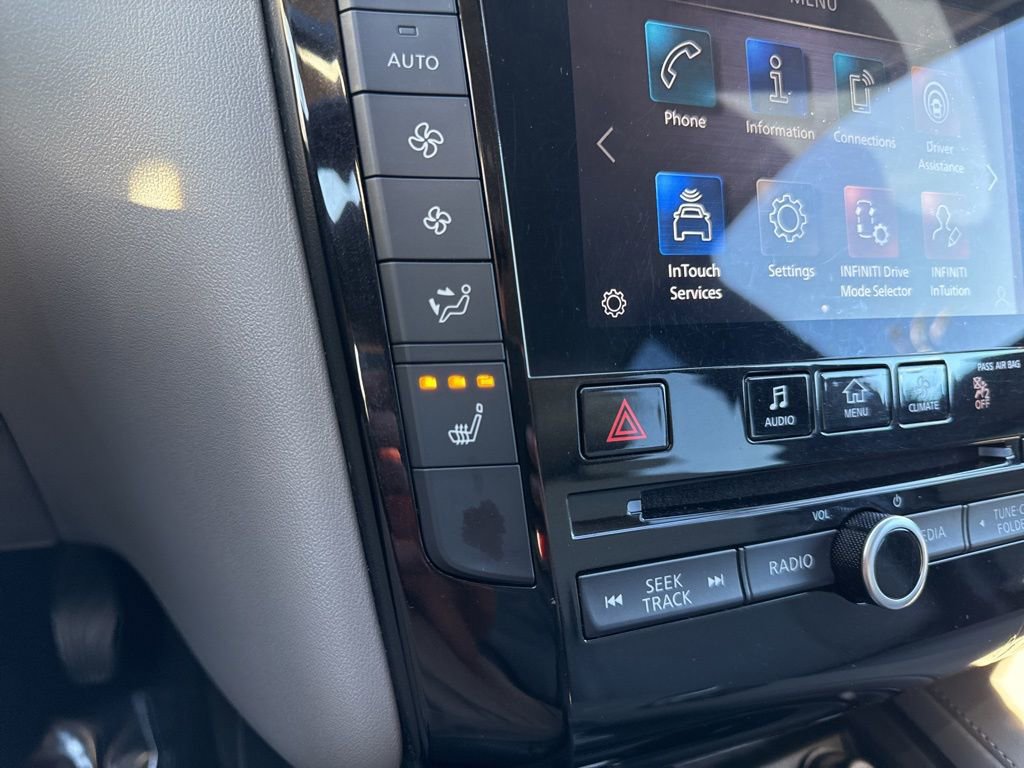 Used 2024 INFINITI QX50 Luxe image 23