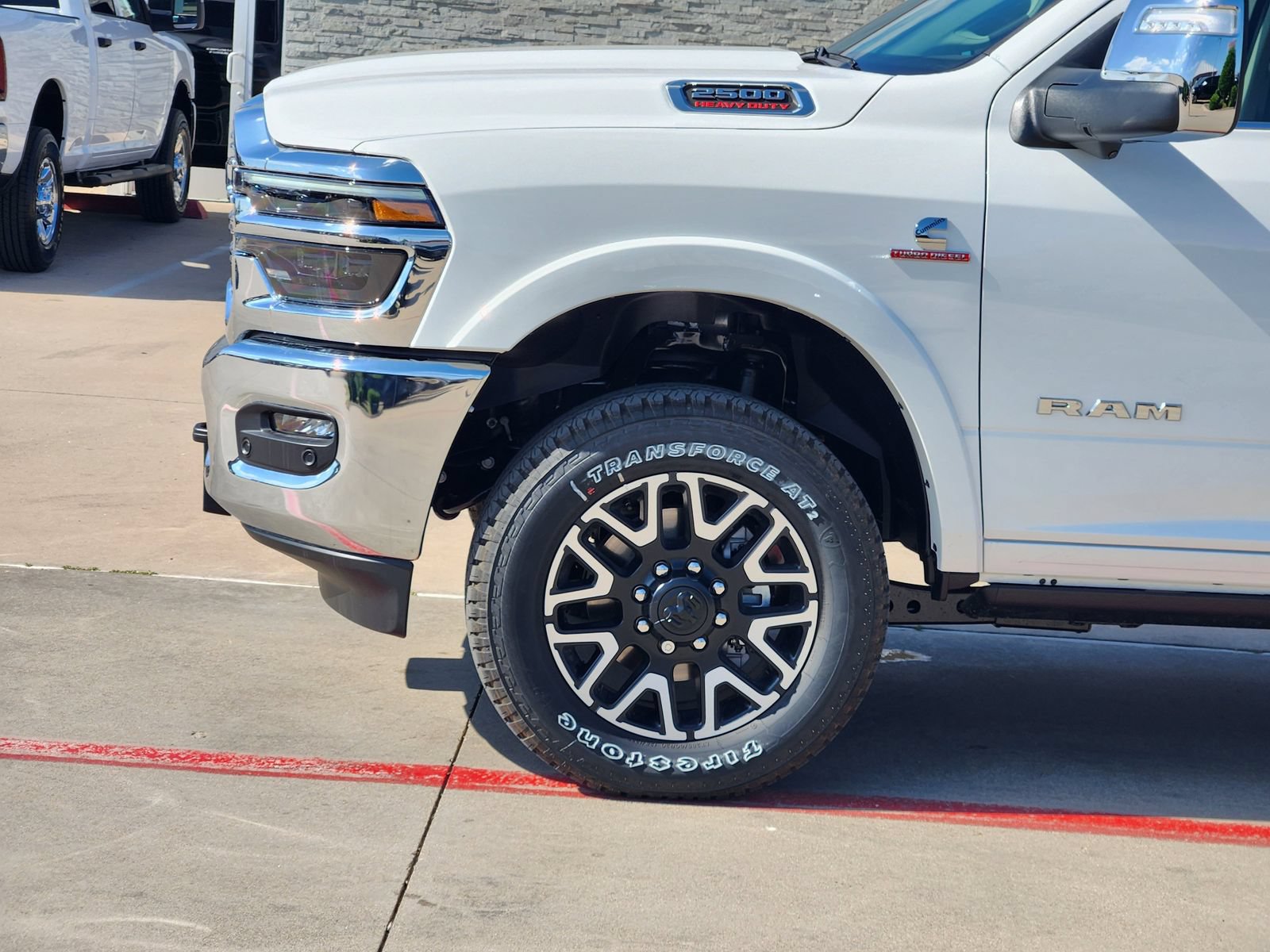 New 2026 RAM 2500 Limited AWD/4WD image 10